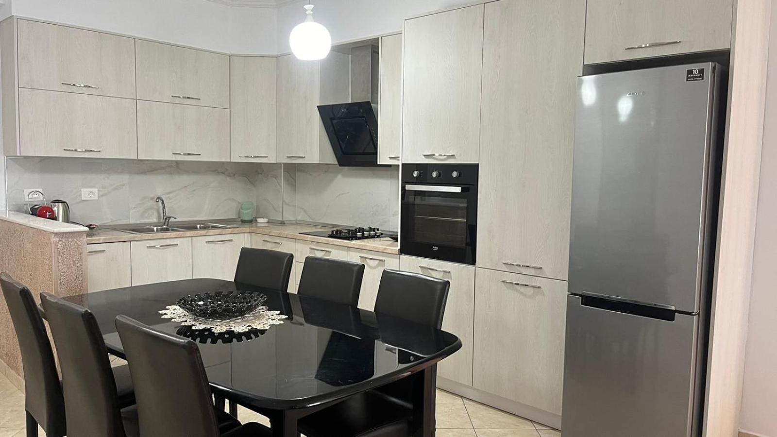 Visar Apartments Vlorë Exterior foto