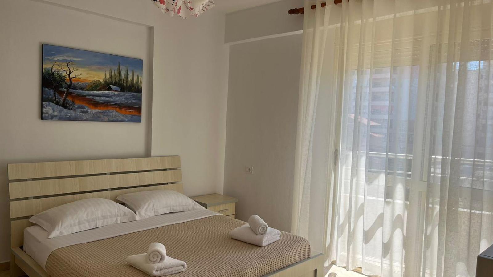 Visar Apartments Vlorë Exterior foto